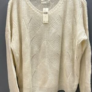 NWT Size S Anthropologie Creme Sweater